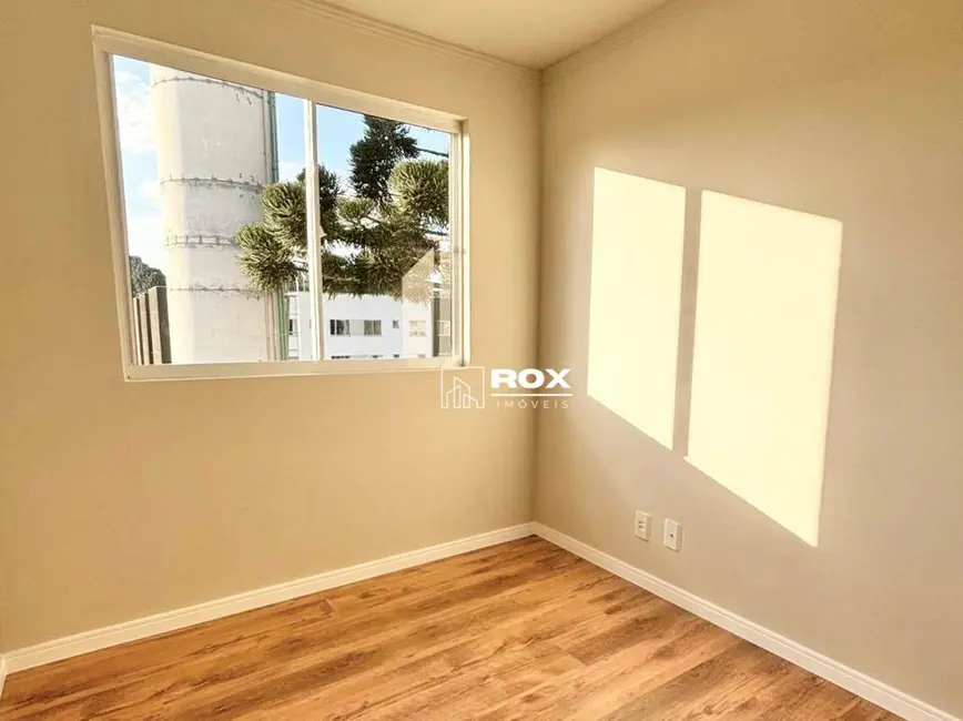 Apartamento com 2 quartos à venda, 52m2 em Jardim Itaqui, Campo Largo - PR - imagem 8 Foto 8 de Apartamento com 2 quartos à venda, 52m2 em Jardim Itaqui, Campo Largo - PR