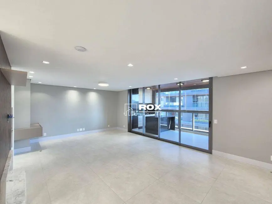 Foto 2 de Apartamento com 3 quartos à venda, 151m2 em Batel, Curitiba - PR