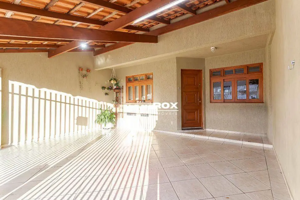 Foto 1 de Sobrado com 3 quartos à venda, 97m2 em Boqueirão, Curitiba - PR