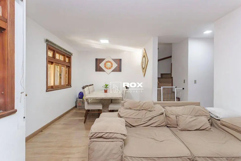 Foto 2 de Sobrado com 3 quartos à venda, 97m2 em Boqueirão, Curitiba - PR