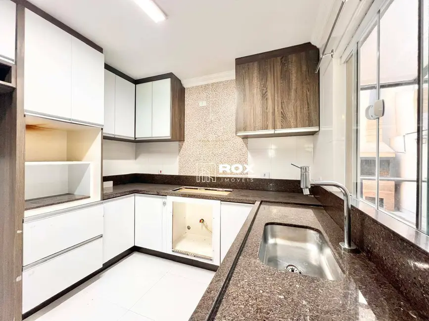 Sobrado com 3 quartos à venda, 113m2 em São Braz, Curitiba - PR - imagem 7 Foto 7 de Sobrado com 3 quartos à venda, 113m2 em São Braz, Curitiba - PR