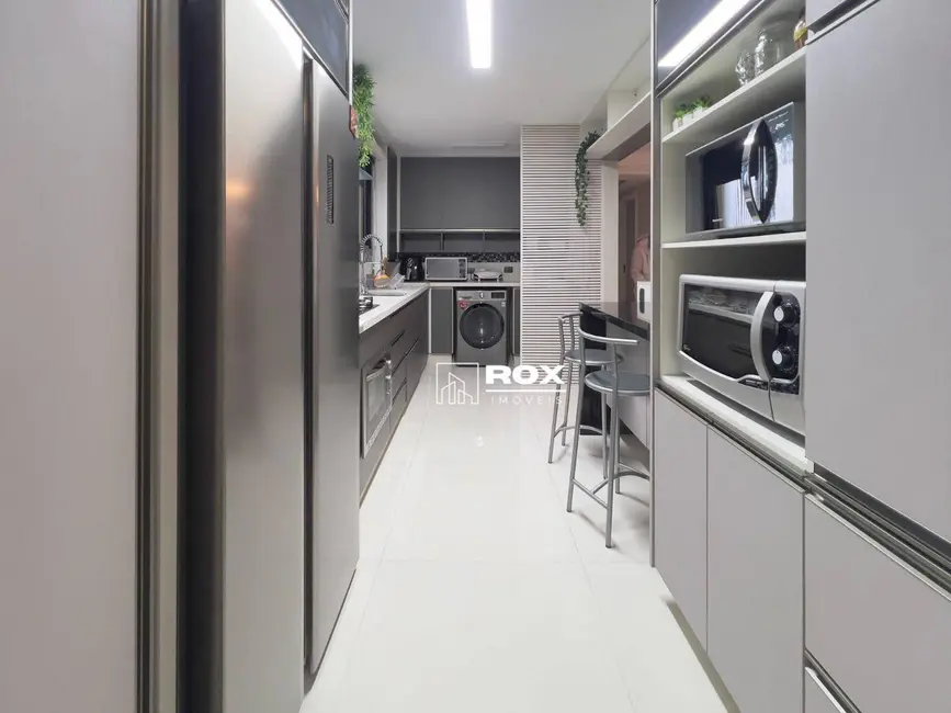 Apartamento com 2 quartos à venda, 127m2 em Alto da Rua XV, Curitiba - PR - imagem 9 Foto 9 de Apartamento com 2 quartos à venda, 127m2 em Alto da Rua XV, Curitiba - PR