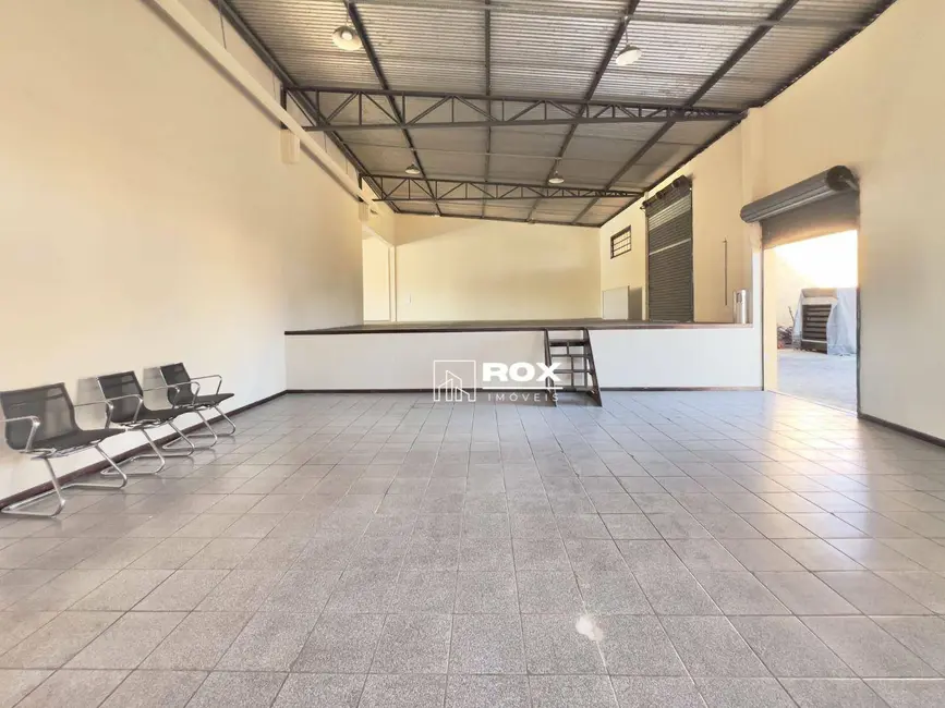 Foto 16 de Casa para alugar, 2000m2 em Mossunguê, Curitiba - PR