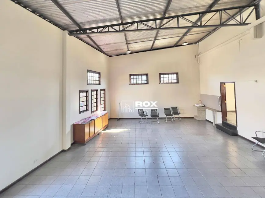 Foto 14 de Casa para alugar, 2000m2 em Mossunguê, Curitiba - PR