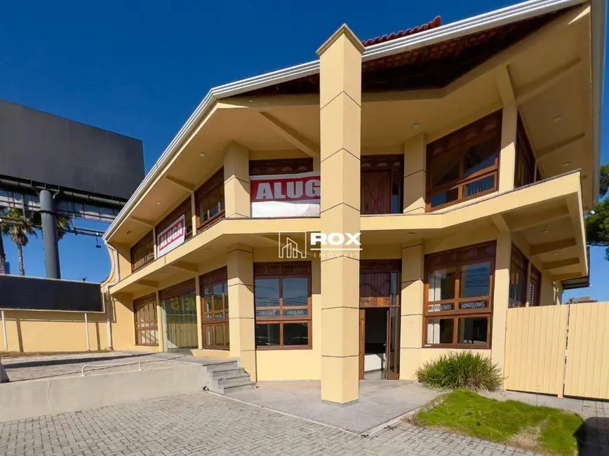 Casa para alugar, 2000m2 em Mossunguê, Curitiba - PR - imagem 3 Foto 3 de Casa para alugar, 2000m2 em Mossunguê, Curitiba - PR