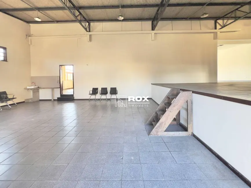 Foto 15 de Casa para alugar, 2000m2 em Mossunguê, Curitiba - PR