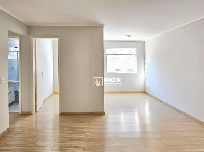 Foto 3 de Apartamento com 3 quartos à venda, 61m2 em Pinheirinho, Curitiba - PR