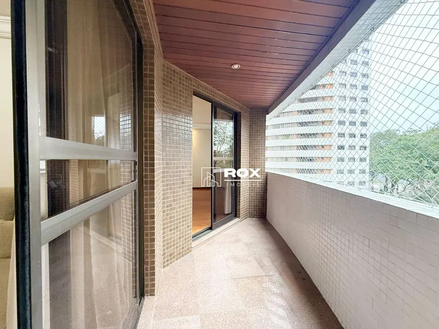 Foto 5 de Apartamento com 3 quartos para alugar, 217m2 em Água Verde, Curitiba - PR