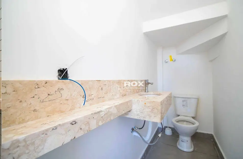 Foto 5 de Sobrado com 3 quartos à venda, 147m2 em Lindóia, Curitiba - PR