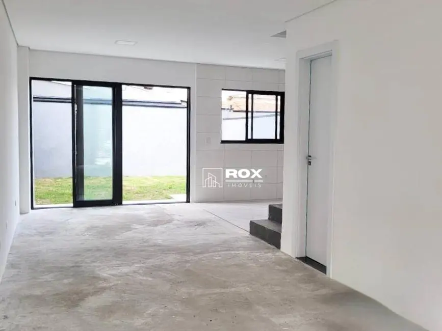 Foto 5 de Sobrado com 3 quartos à venda, 176m2 em Hauer, Curitiba - PR