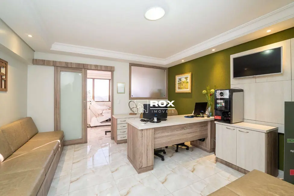 Foto 1 de Sala Comercial à venda, 65m2 em Pinheirinho, Curitiba - PR
