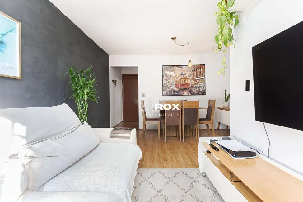 Foto 2 de Apartamento com 3 quartos à venda, 70m2 em Pinheirinho, Curitiba - PR