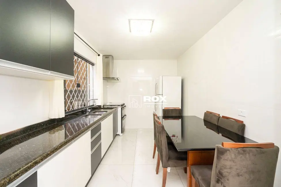 Foto 6 de Sobrado com 3 quartos à venda, 147m2 em Fazendinha, Curitiba - PR