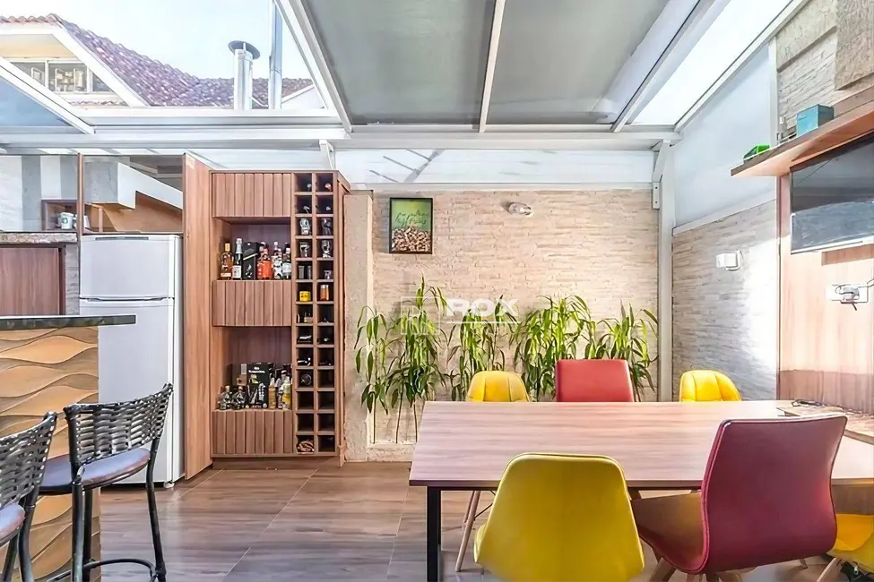 Foto 8 de Sobrado com 3 quartos à venda, 120m2 em Cidade Industrial, Curitiba - PR