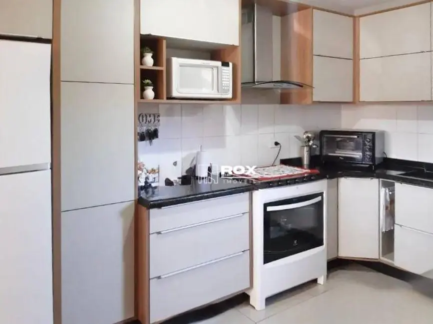 Foto 8 de Sobrado com 4 quartos à venda, 91m2 em Portão, Curitiba - PR