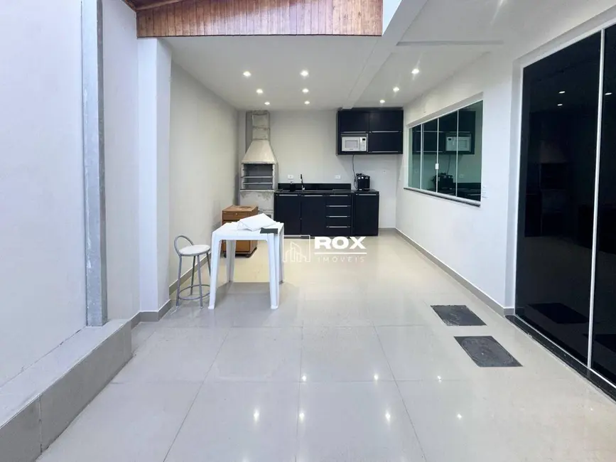 Sobrado com 2 quartos à venda, 119m2 em Bairro Alto, Curitiba - PR - imagem 8 Foto 8 de Sobrado com 2 quartos à venda, 119m2 em Bairro Alto, Curitiba - PR