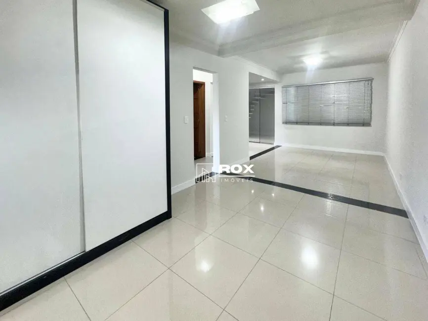 Sobrado com 2 quartos à venda, 119m2 em Bairro Alto, Curitiba - PR - imagem 5 Foto 5 de Sobrado com 2 quartos à venda, 119m2 em Bairro Alto, Curitiba - PR