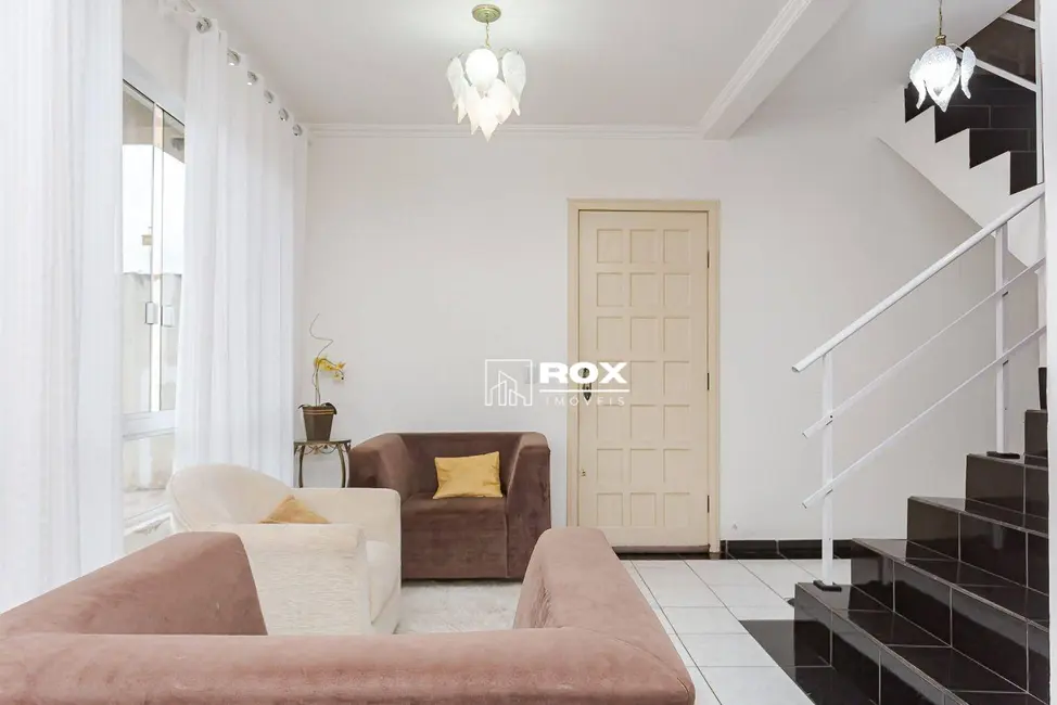 Foto 6 de Sobrado com 6 quartos à venda, 280m2 em Portão, Curitiba - PR