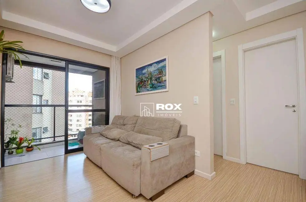 Foto 2 de Apartamento com 2 quartos à venda, 77m2 em Cristo Rei, Curitiba - PR