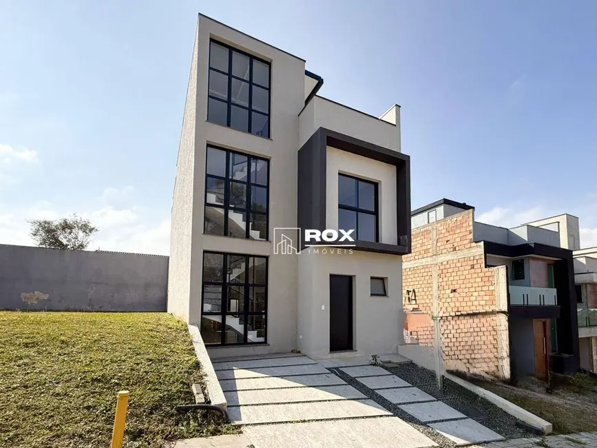 Foto 1 de Casa de Condomínio com 3 quartos à venda, 130m2 em Santa Cândida, Curitiba - PR