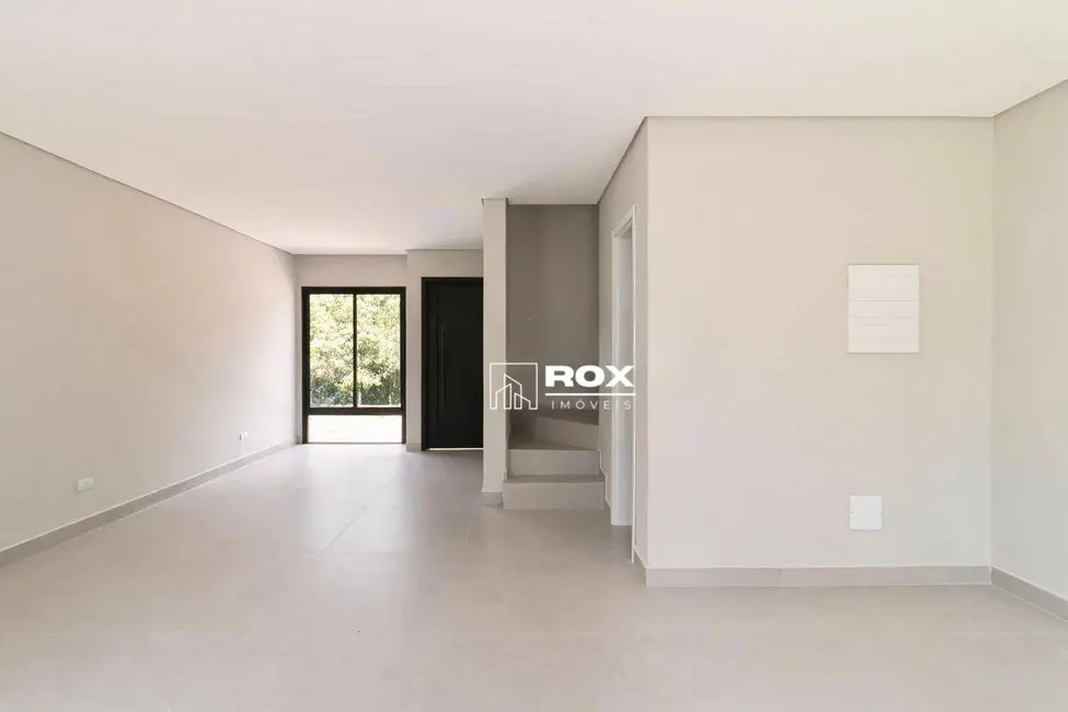 Foto 4 de Sobrado com 3 quartos à venda, 194m2 em Santa Cândida, Curitiba - PR