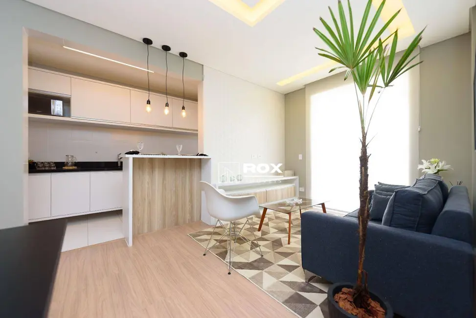 Apartamento com 3 quartos à venda, 118m2 em São Francisco, Curitiba - PR - imagem 3 Foto 3 de Apartamento com 3 quartos à venda, 118m2 em São Francisco, Curitiba - PR