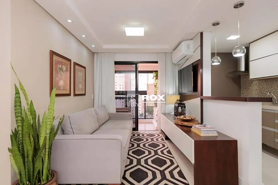 Apartamento com 2 quartos à venda, 67m2 em Cristo Rei, Curitiba - PR - imagem 6 Foto 6 de Apartamento com 2 quartos à venda, 67m2 em Cristo Rei, Curitiba - PR