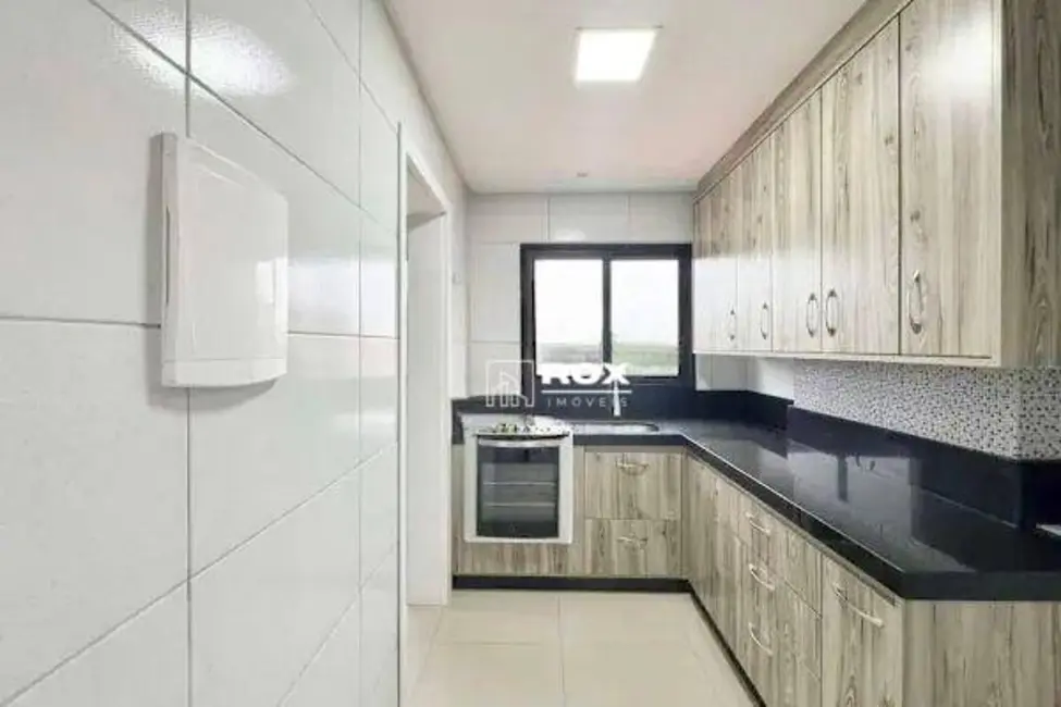 Apartamento com 2 quartos à venda, 100m2 em Centro, Sao Jose Dos Pinhais - PR - imagem 8 Foto 8 de Apartamento com 2 quartos à venda, 100m2 em Centro, Sao Jose Dos Pinhais - PR