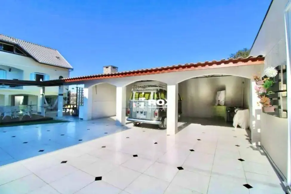 Foto 3 de Casa com 5 quartos à venda, 450m2 em Campo Comprido, Curitiba - PR