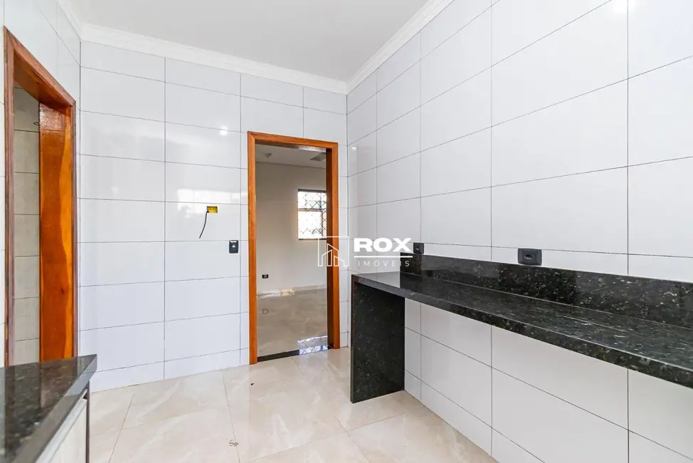 Casa com 3 quartos à venda, 182m2 em Iguaçu, Fazenda Rio Grande - PR - imagem 8 Foto 8 de Casa com 3 quartos à venda, 182m2 em Iguaçu, Fazenda Rio Grande - PR