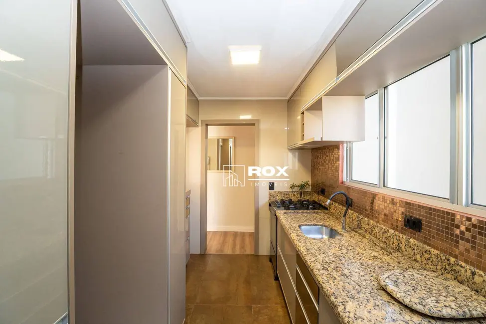 Foto 7 de Apartamento com 2 quartos à venda, 61m2 em Campo Comprido, Curitiba - PR