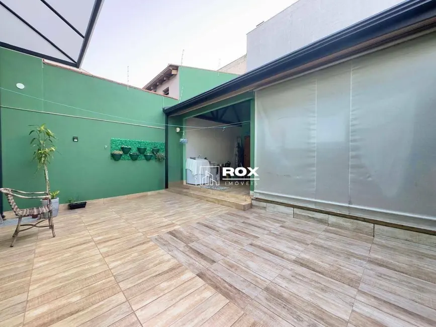 Foto 9 de Sobrado com 3 quartos à venda, 140m2 em Santa Felicidade, Curitiba - PR