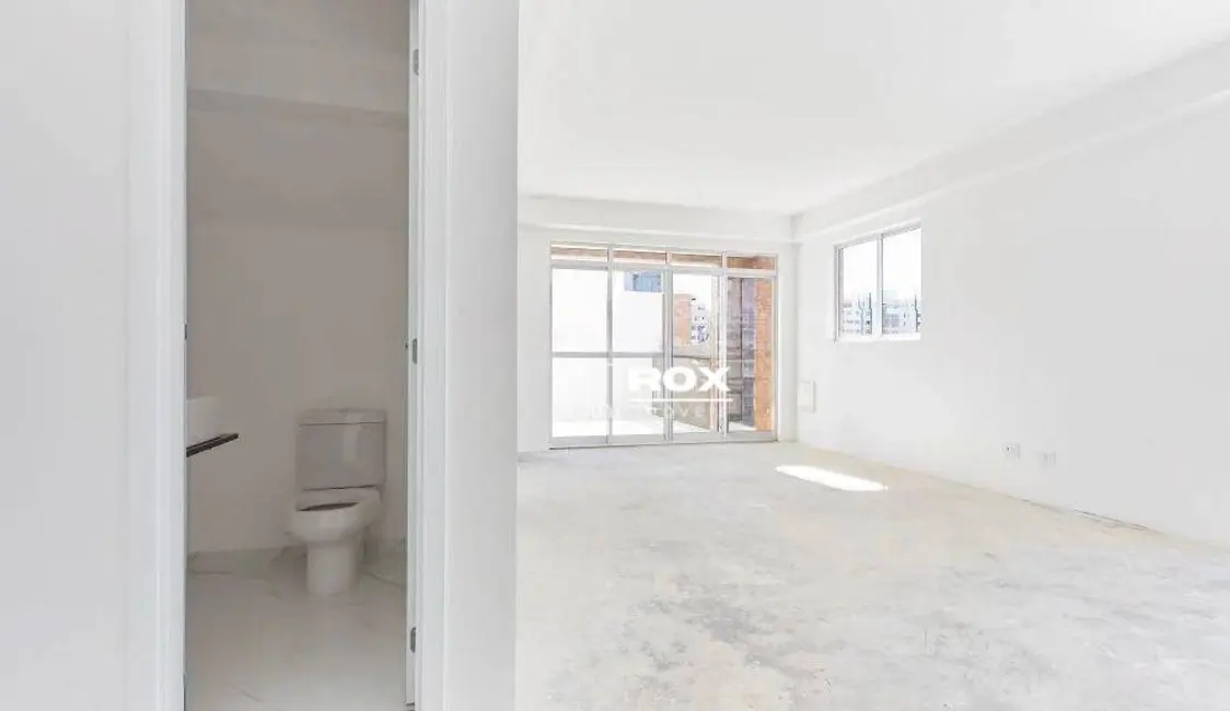 Cobertura com 3 quartos à venda, 164m2 em São Francisco, Curitiba - PR - imagem 8 Foto 8 de Cobertura com 3 quartos à venda, 164m2 em São Francisco, Curitiba - PR