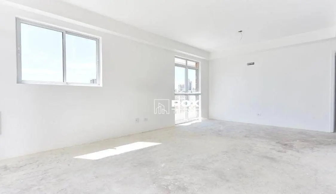 Cobertura com 3 quartos à venda, 164m2 em São Francisco, Curitiba - PR - imagem 7 Foto 7 de Cobertura com 3 quartos à venda, 164m2 em São Francisco, Curitiba - PR