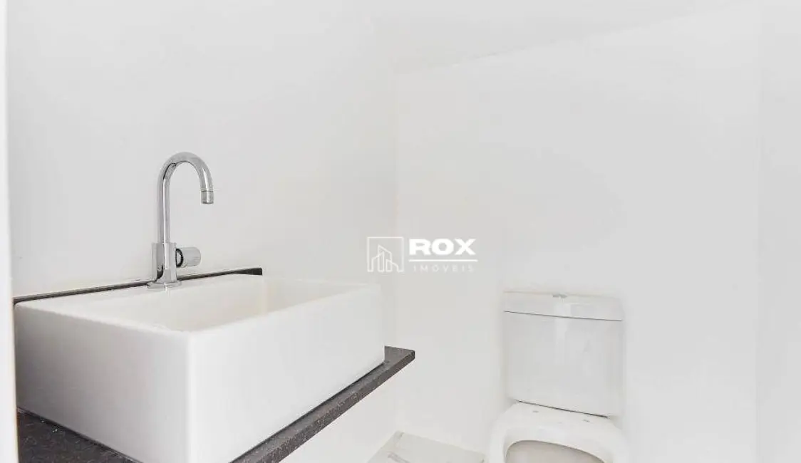 Cobertura com 3 quartos à venda, 164m2 em São Francisco, Curitiba - PR - imagem 9 Foto 9 de Cobertura com 3 quartos à venda, 164m2 em São Francisco, Curitiba - PR