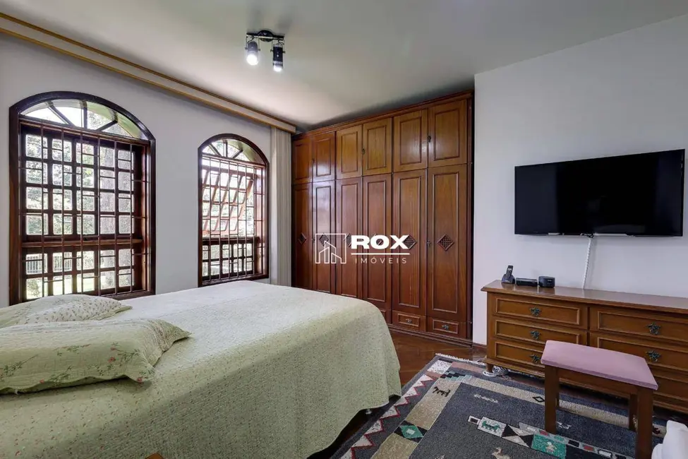 Foto 6 de Casa com 4 quartos à venda, 800m2 em Santa Quitéria, Curitiba - PR