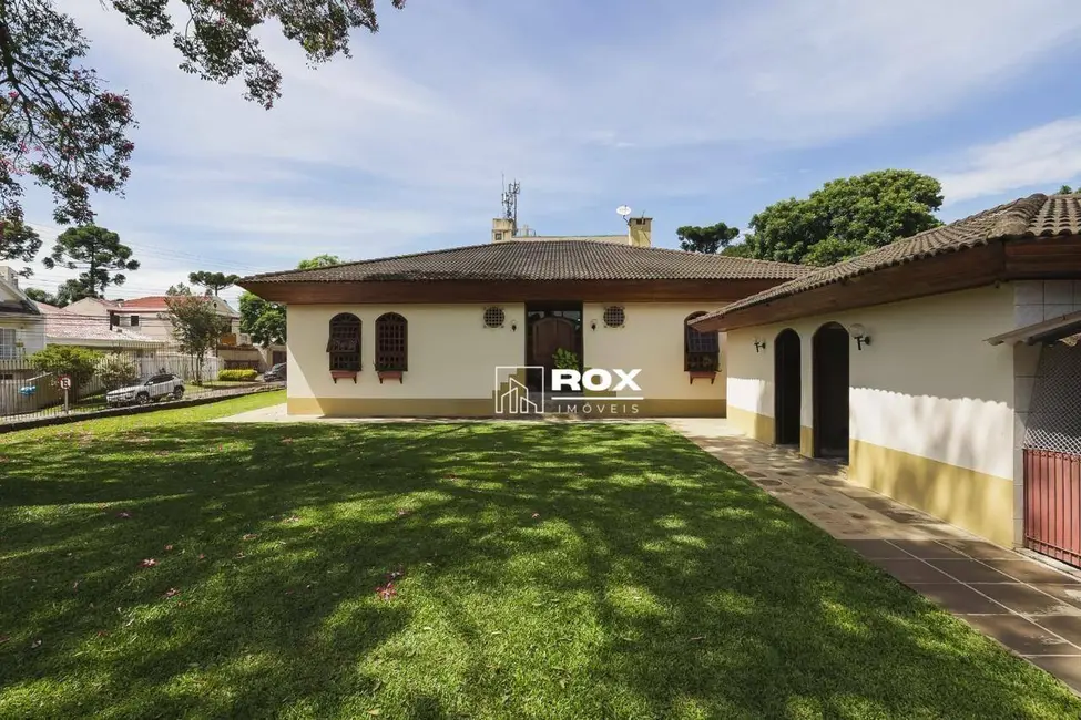 Foto 1 de Casa com 4 quartos à venda, 800m2 em Santa Quitéria, Curitiba - PR
