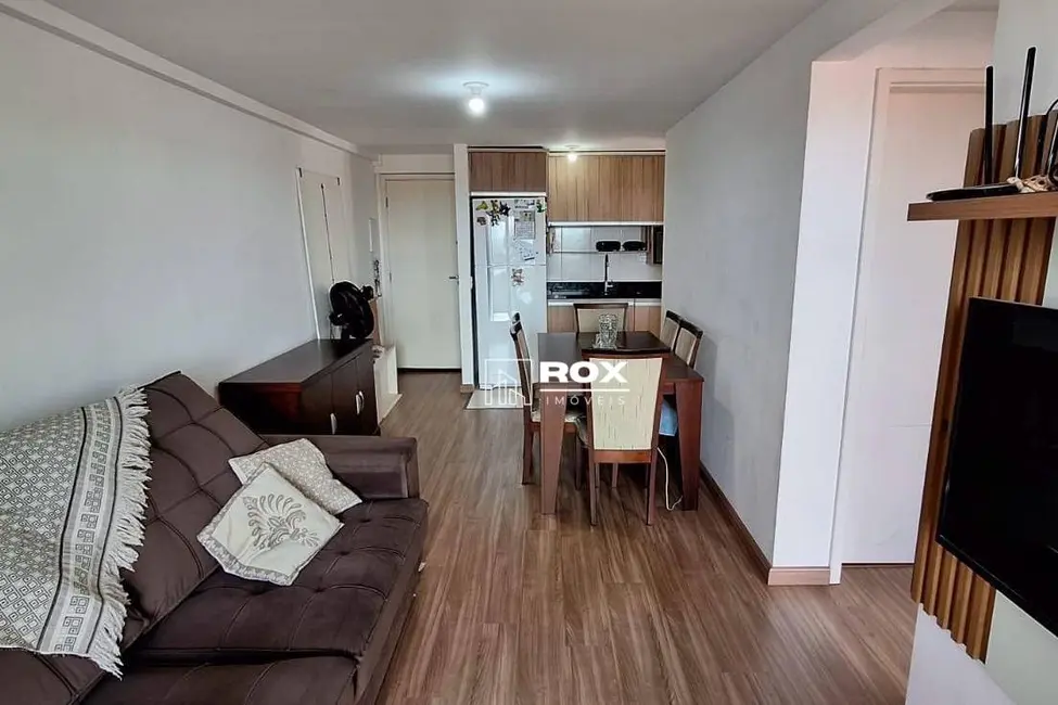 Foto 2 de Apartamento com 2 quartos à venda, 90m2 em Novo Mundo, Curitiba - PR