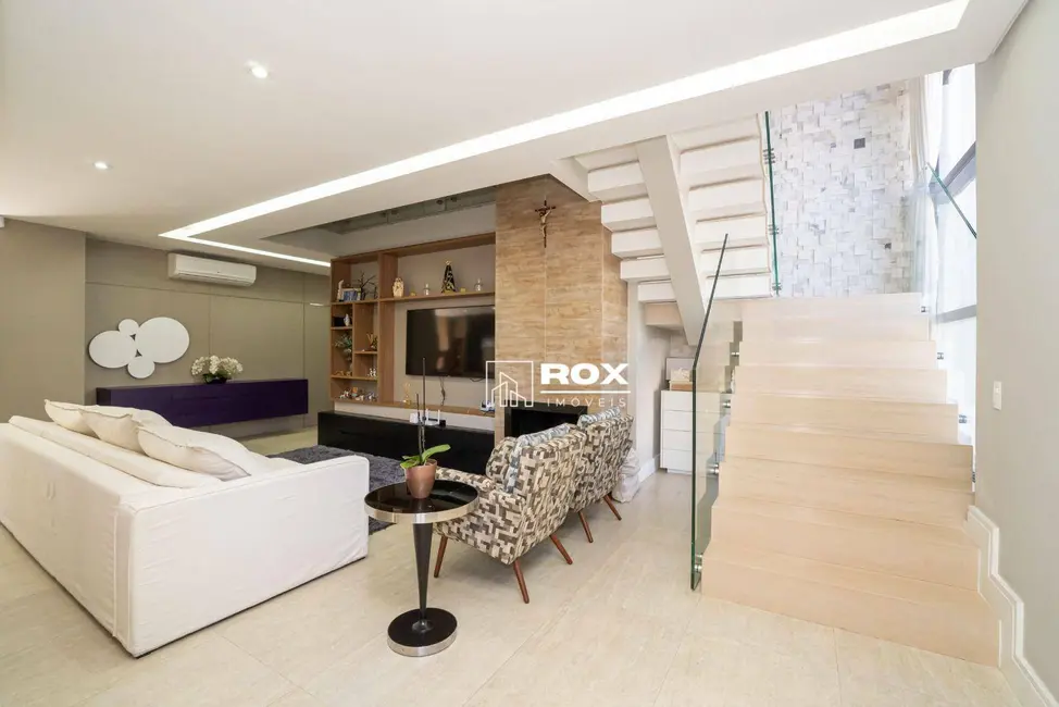 Casa de Condomínio com 3 quartos à venda, 200m2 em Santa Quitéria, Curitiba - PR - imagem 8 Foto 8 de Casa de Condomínio com 3 quartos à venda, 200m2 em Santa Quitéria, Curitiba - PR