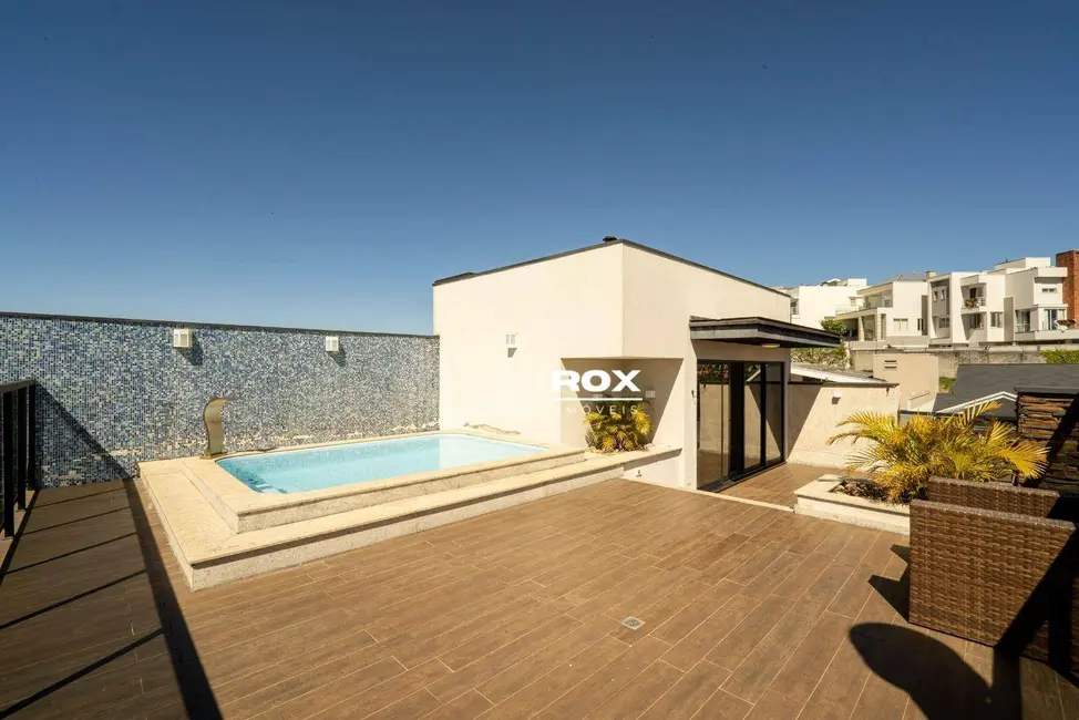 Casa de Condomínio com 3 quartos à venda, 200m2 em Santa Quitéria, Curitiba - PR - imagem 2 Foto 2 de Casa de Condomínio com 3 quartos à venda, 200m2 em Santa Quitéria, Curitiba - PR