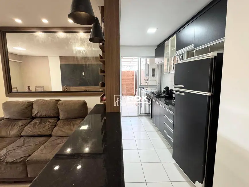 Foto 4 de Apartamento com 3 quartos para alugar, 95m2 em Guaíra, Curitiba - PR