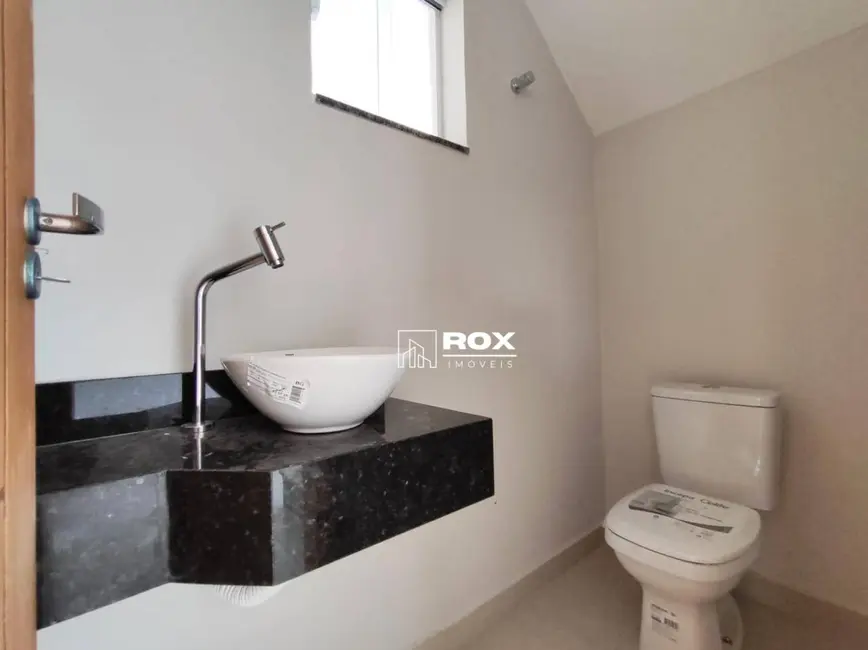 Foto 8 de Sobrado com 3 quartos à venda, 125m2 em Santo Inácio, Curitiba - PR