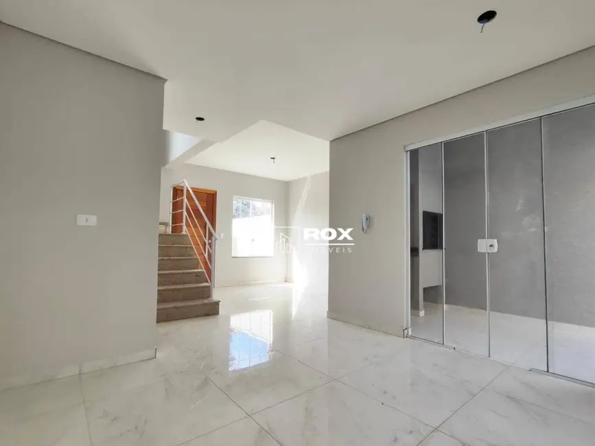 Foto 4 de Sobrado com 3 quartos à venda, 125m2 em Santo Inácio, Curitiba - PR