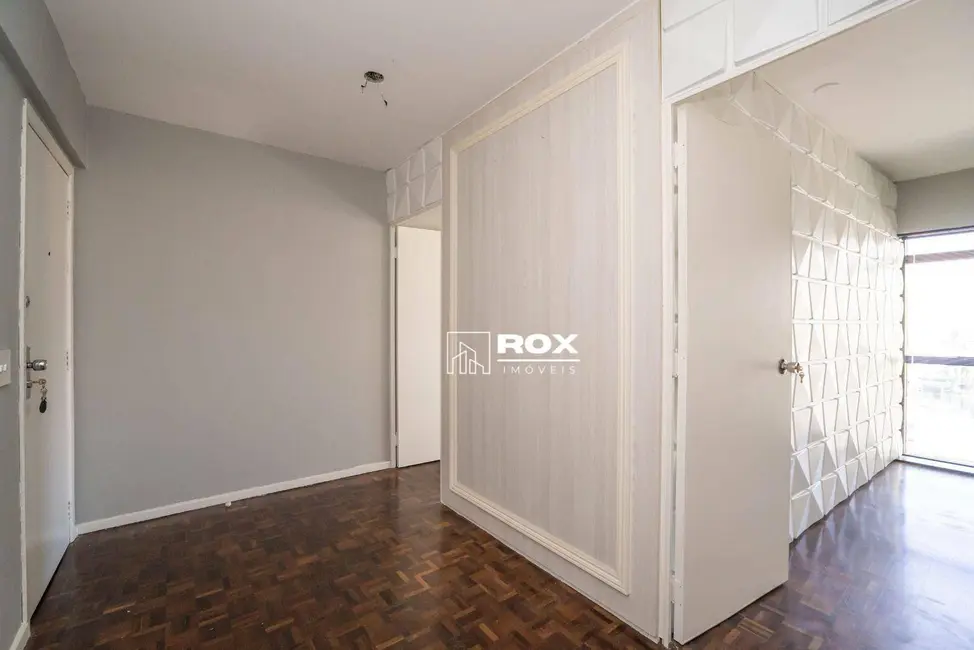 Foto 3 de Sala Comercial à venda, 44m2 em Centro Cívico, Curitiba - PR