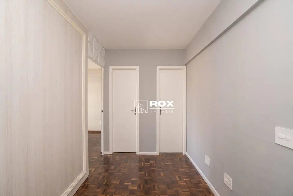 Foto 4 de Sala Comercial à venda, 44m2 em Centro Cívico, Curitiba - PR