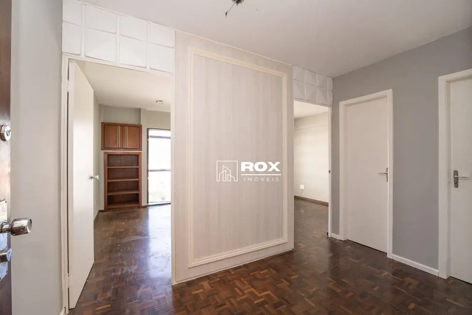 Foto 2 de Sala Comercial à venda, 44m2 em Centro Cívico, Curitiba - PR