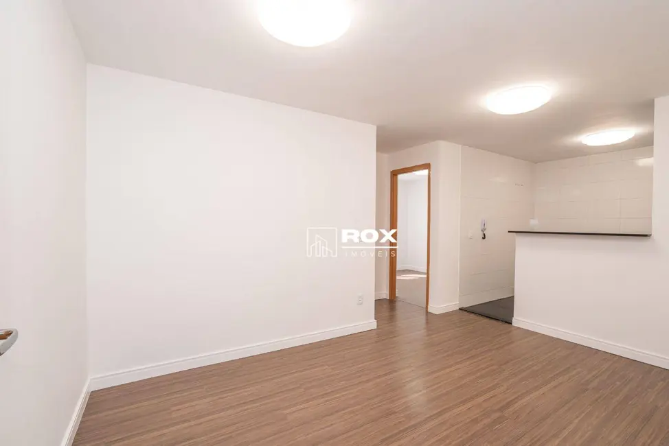 Foto 3 de Apartamento com 2 quartos à venda, 77m2 em Santa Cândida, Curitiba - PR