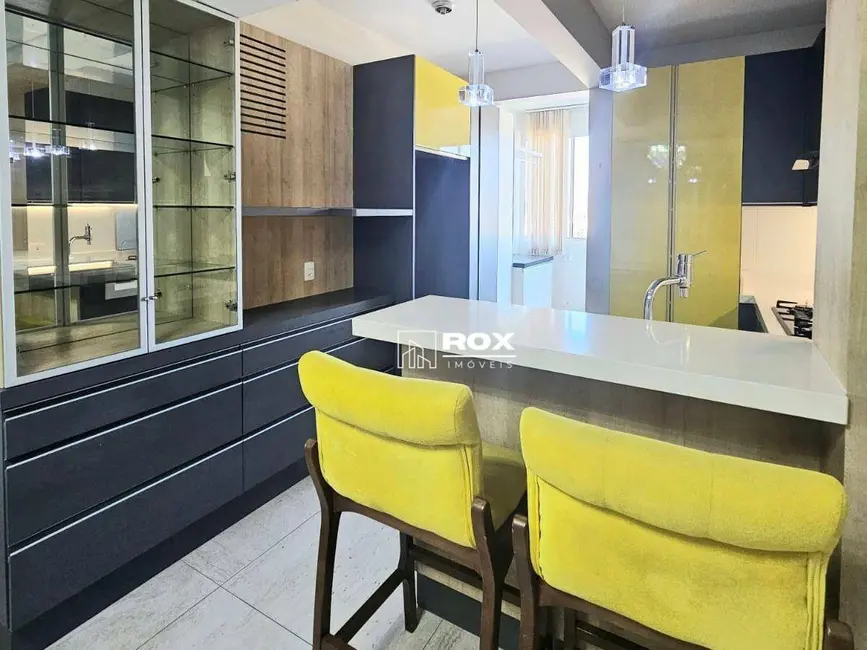 Apartamento com 3 quartos à venda, 118m2 em Centro, Sao Jose Dos Pinhais - PR - imagem 8 Foto 8 de Apartamento com 3 quartos à venda, 118m2 em Centro, Sao Jose Dos Pinhais - PR