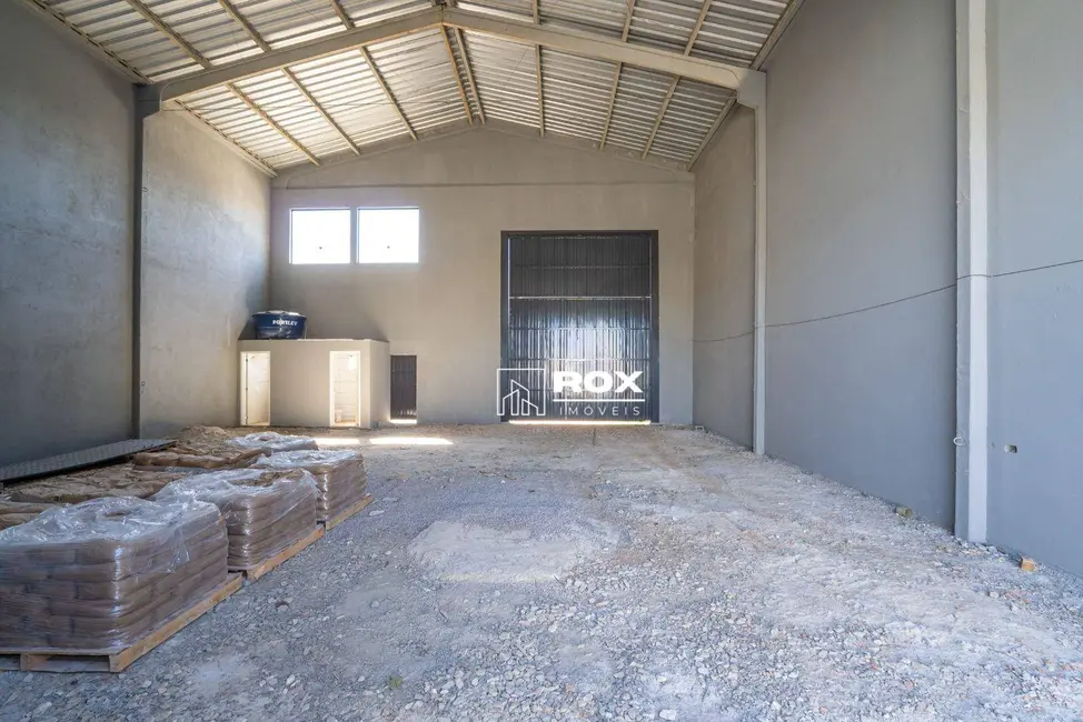 Foto 5 de Armazém / Galpão à venda, 240m2 em Mauá, Colombo - PR