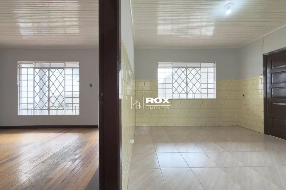 Foto 7 de Casa com 4 quartos para alugar, 980m2 em Santa Felicidade, Curitiba - PR